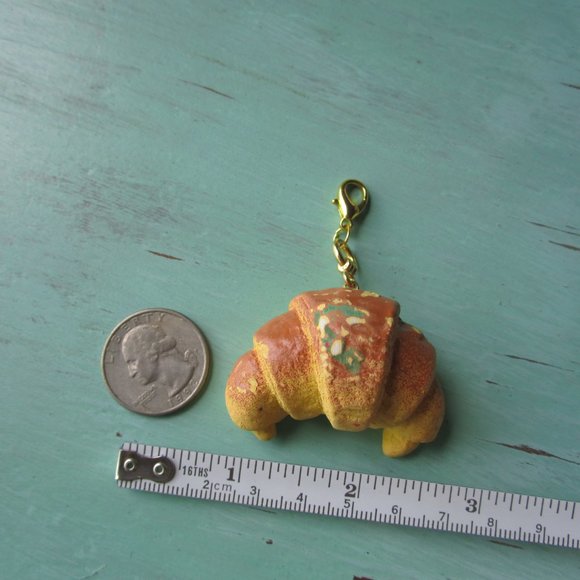 Vintage Cool Croissant zipper pull - Picture 7 of 12